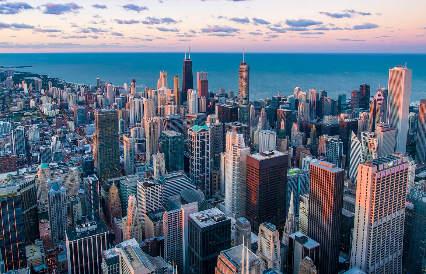Downtown Chicago, IL skyline — Velocity Logistics ships cars to and from Chicago